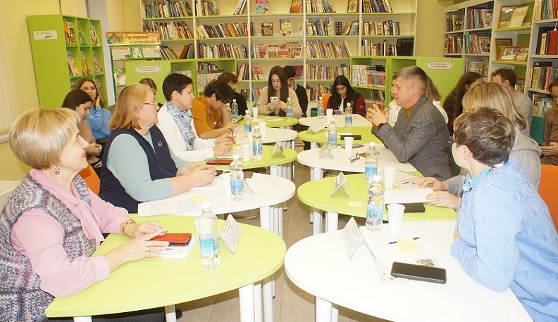 В Козельске прошел круглый стол по социальным вопросам