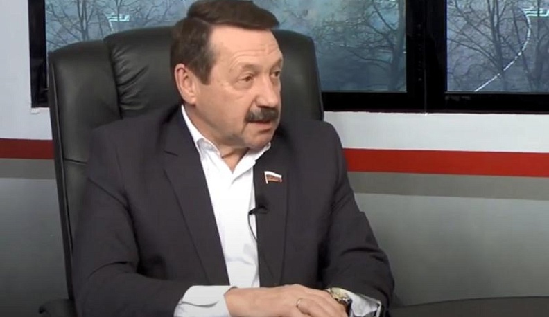 Депутат Геннадий Скляр предложил привлекать индийских интернов для работы в больницах Обнинска