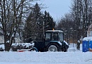 В Мещовске продолжаются работы по устранению последствий обильного снегопада 