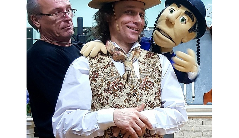 Скандал  из-за пучка соломы