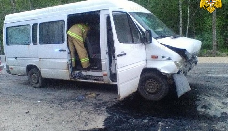 В Калужской области в ДТП с фургоном пострадал человек
