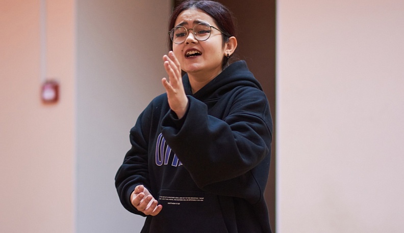 В КГУ провели конкурс патриотических песен и стихотворений