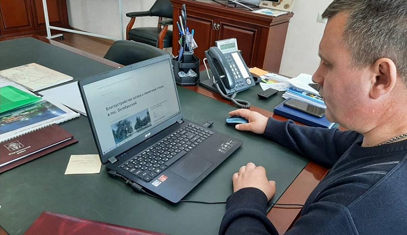 Алексей Волков проголосовал за благоустройство поселка Октябрьский