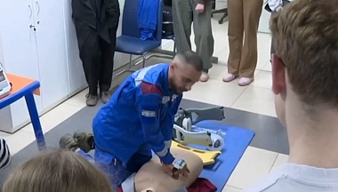 В Калуге медики скорой помощи бесплатно обучат горожан навыкам спасения жизни