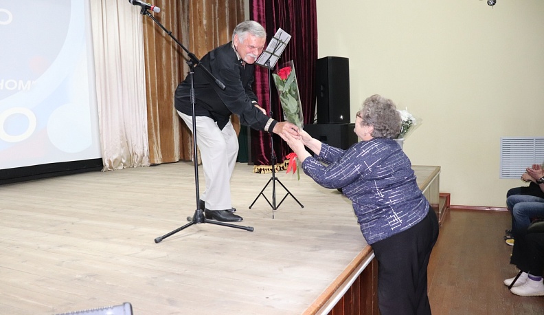 В Мещовске состоялся благотворительный концерт в поддержку участников СВО