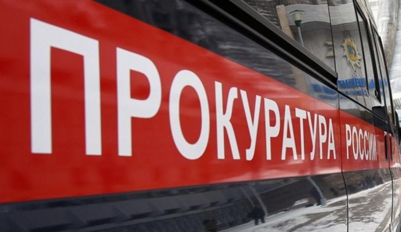  Чиновник заплатит 100 тысяч рублей за синяк на теле главы сельсовета