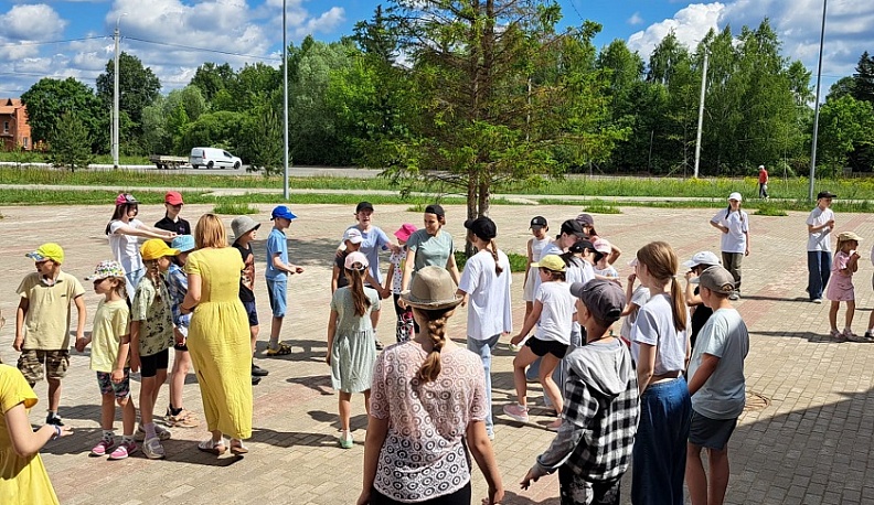 Более 250 детей в Тарусе проведут каникулы весело и с пользой