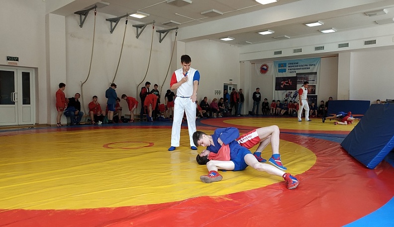 Калужская спортшкола по борьбе поддерживает решения президента