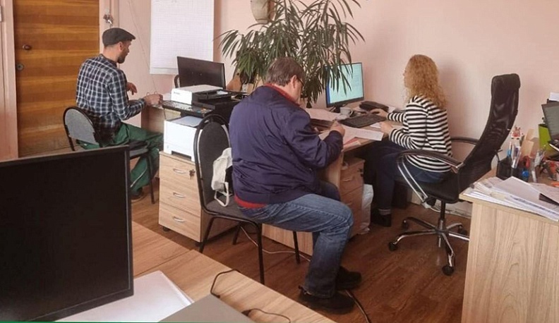 Пришёл май –  только успевай