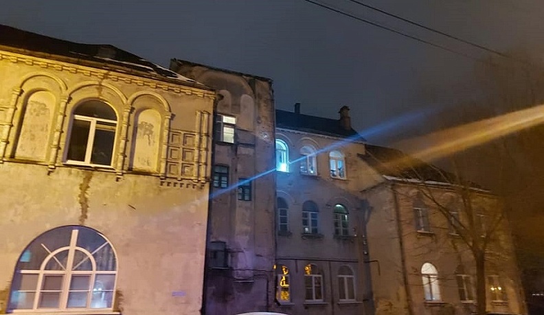 Старинный особняк в неорусском стиле в Калуге продолжает разрушаться