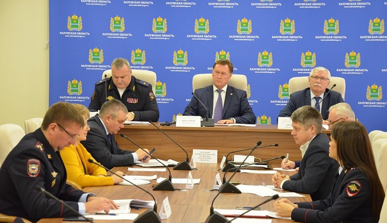 В службу занятости ежегодно обращаются около 10 тысяч молодых калужан