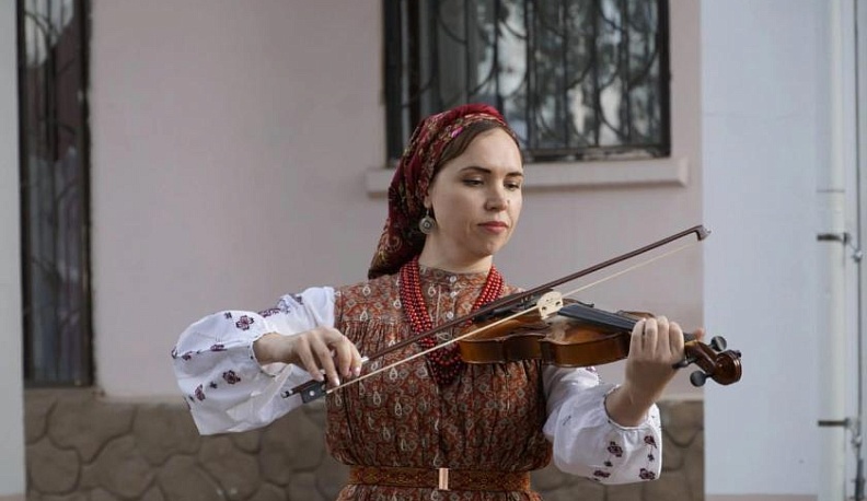 Методист Малоярославецкого районного Дома культуры занимается сохранением русского фольклора