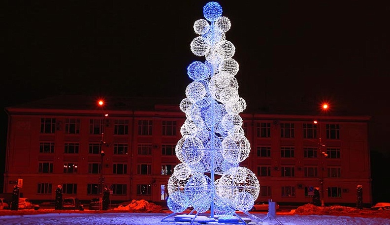 В Обнинске приглашают волонтёров на открытие главной Новогодней ёлки