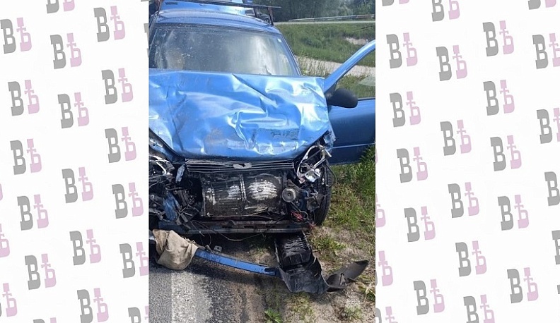 В Жуковском районе в ДТП попали два легковых автомобиля