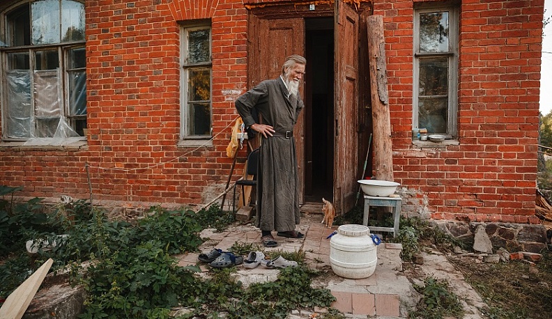 В Козельске открылась фотовыставка Виталия Верескуна, посвященная приюту для бездомных