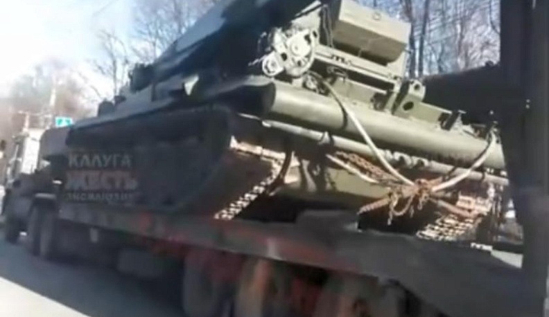 Стало известно, откуда на калужских улицах появилась военная техника