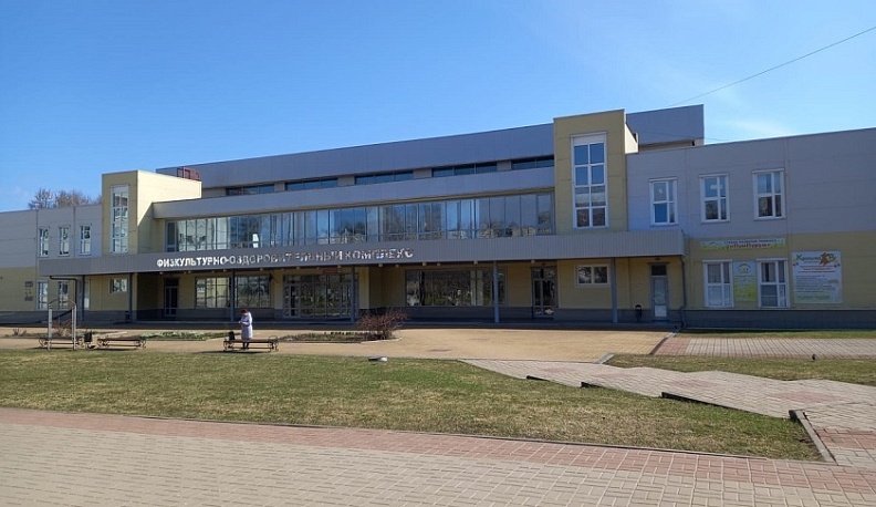 Козельские педагоги провели теннисный турнир