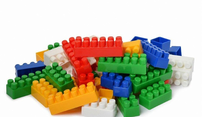 Министр здравоохранения Калужской области предупредила об опасности игрушек из сетевых магазинов