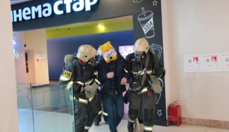 В торговом центре РИО потушили условный пожар. Видео