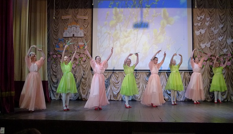 Воспитанники Износковской детской школы искусств поделились пасхальной радостью