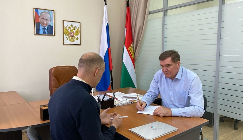 Сенатор РФ Александр Савин и представитель ОНФ обсудили вопросы газовой безопасности и капремонта жилых домов