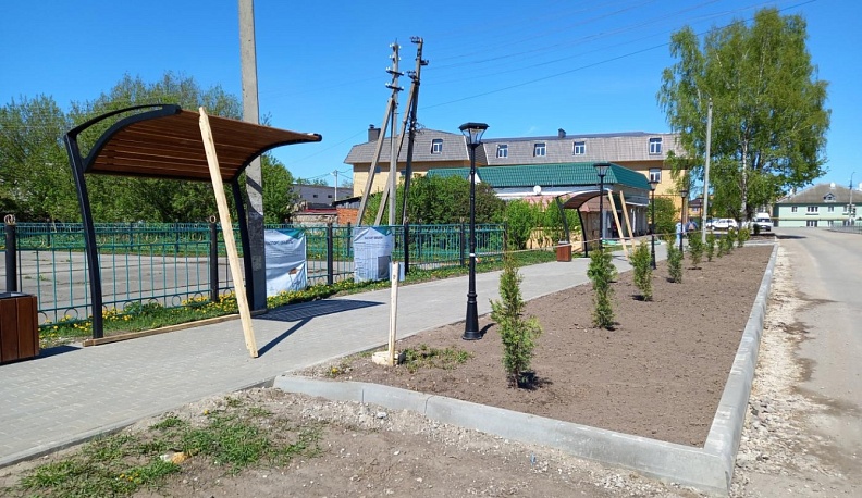 В Козельске завершено благоустройство привокзальной территории