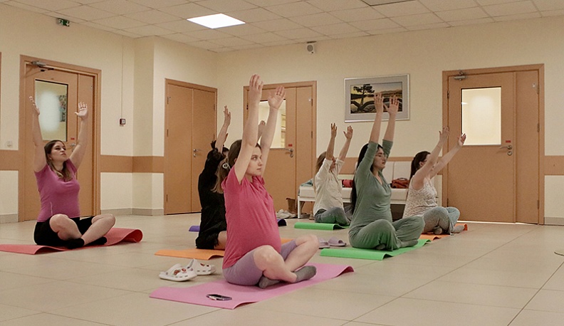 Ангелы спускаются  с небес