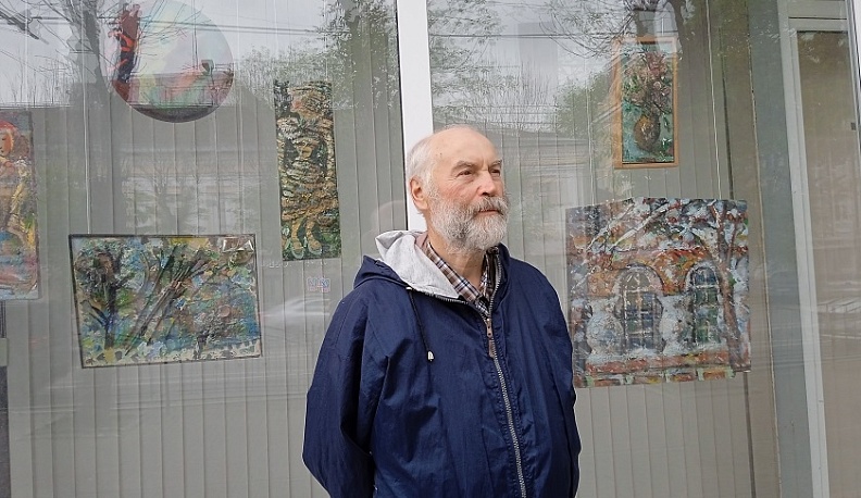 Калужский художник выпустил альбом, посвященный фузинкам