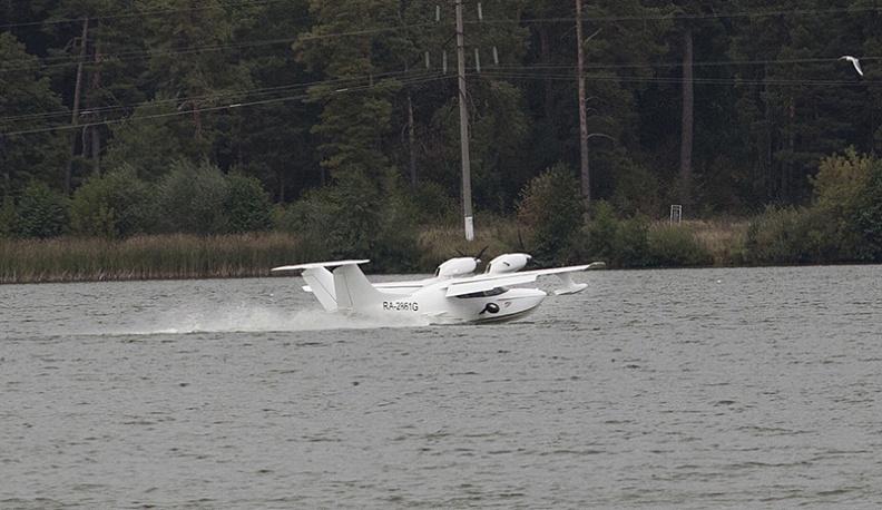 В Калуге на водохранилище сел самолёт-амфибия