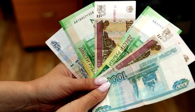 Калужские банки выдают чистые деньги, без вируса