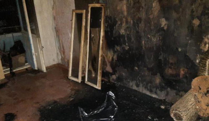 Ночью в Калуге сгорела квартира