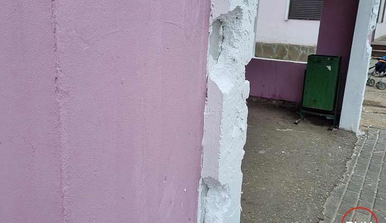 В одном из районов Калужской области появилась пенопластовая остановка