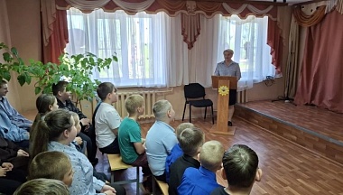 Людиновским школьникам рассказали про опасные увлечения и ответственность за правонарушения