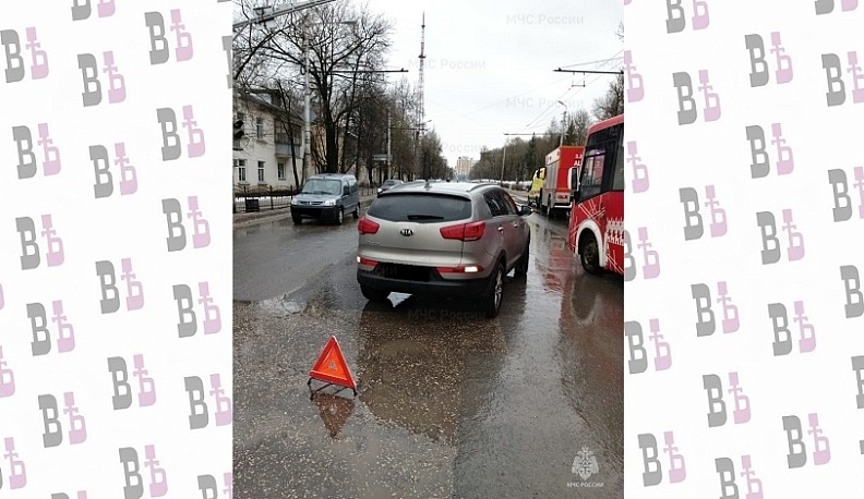 В Калуге иномарка сбила пешехода