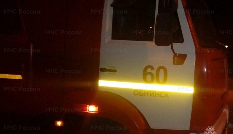 В Боровском округе загорелась баня