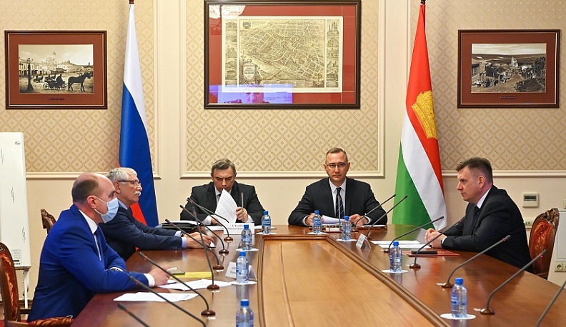 В школах Калужской области усилят меры по безопасности детей