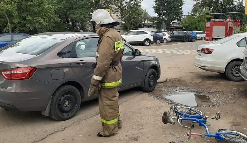 В Малоярославецком районе водитель на ЛАДЕ сбил велосипедиста
