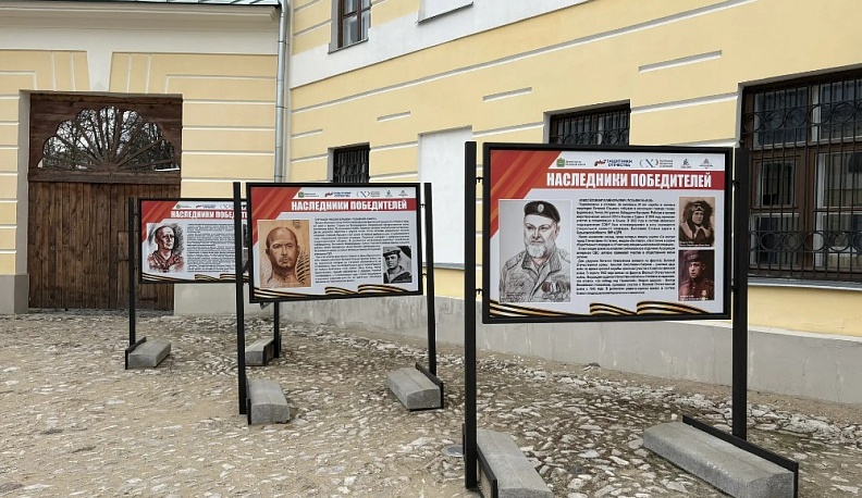 В Калужском объединённом музее-заповеднике открылась выставка «Когда бушуют грозы»