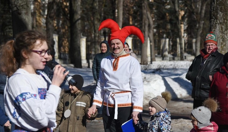 Зиму калужане провожали весело