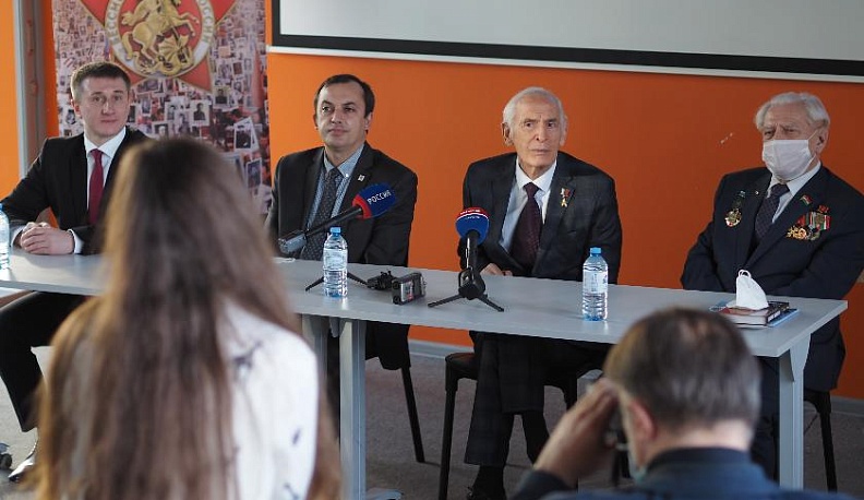 Гости «Угры Fest» рассказали о значении Великого стояния в истории страны