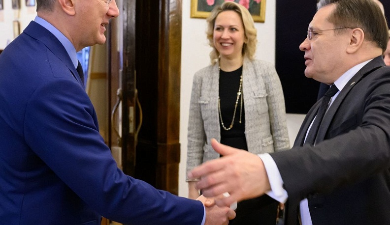 Владислав Шапша провел рабочую встречу с гендиректором «Росатома» Алексеем Лихачевым