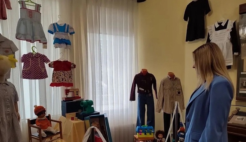 В Калуге открылась выставка про детство