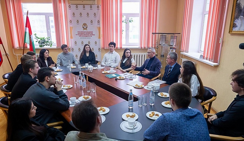 Владислав Шапша ответил на вопросы студентов РАНХиГСа