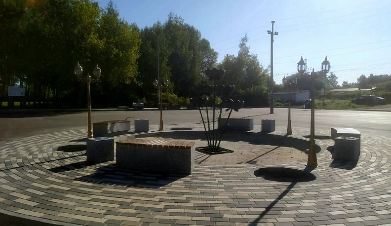 В Бабынино завершается благоустройство привокзальной площади