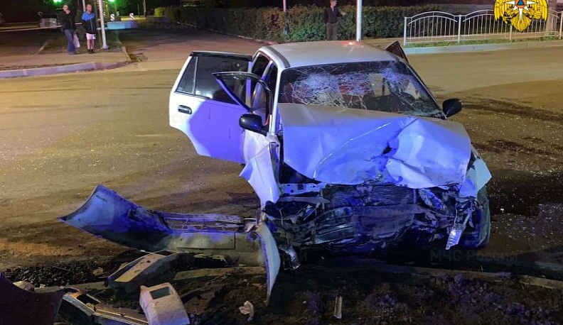 В Калуге в аварии на улице Салтыкова-Щедрина пострадали два человека 