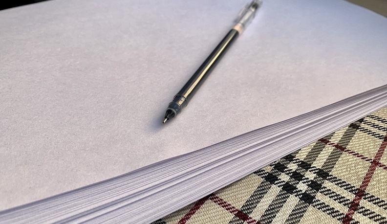 Калужский минобр опроверг информацию о сборе денег на бумагу с родителей