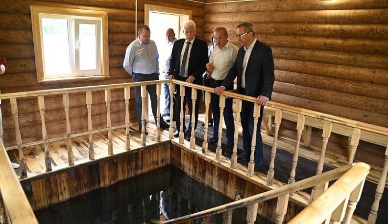 В Сухиничах благоустроили городские родники и восстановили исторические платьемойки