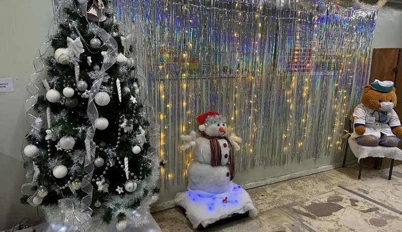 В поликлинике Калуги появилась новогодняя фотозона 
