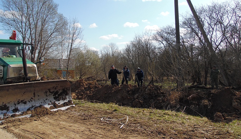 Обещанного третий год ждём