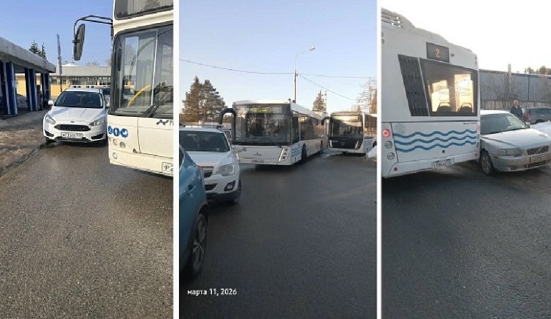 В Обнинске водители снова заблокировали остановку на Промплощадке